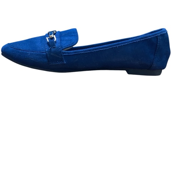 J. Mark Faux Suede Loafer w Blue & Gold Accents - Picture 4 of 7
